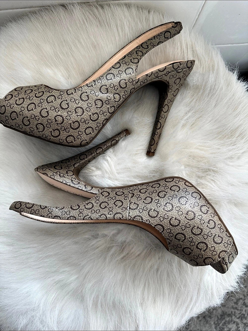 GUESS Patterned Slingback Heels - Picture 2 of 5